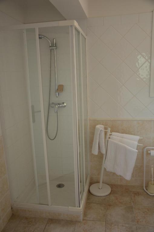 Les Rives Du Loup Hotel Tourrettes-sur-Loup Pokój zdjęcie