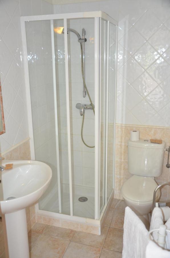 Les Rives Du Loup Hotel Tourrettes-sur-Loup Pokój zdjęcie